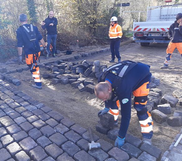 IP19-GOBIO-utilisation-de-l'exosquelette-pour-les-travaux-publics- photo-IP19-GOBIO-utilisation-de-l'exosquelette-pour-les-travaux-publics-